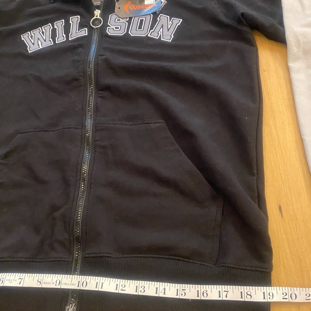 A’ja Wilson #22 WNBA Hoodie Zip Up Sweatshirt New Size Medium - Picture 11 of 14